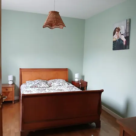 The Call Of The Sea 3 Bedrooms, Sleeps 6 *