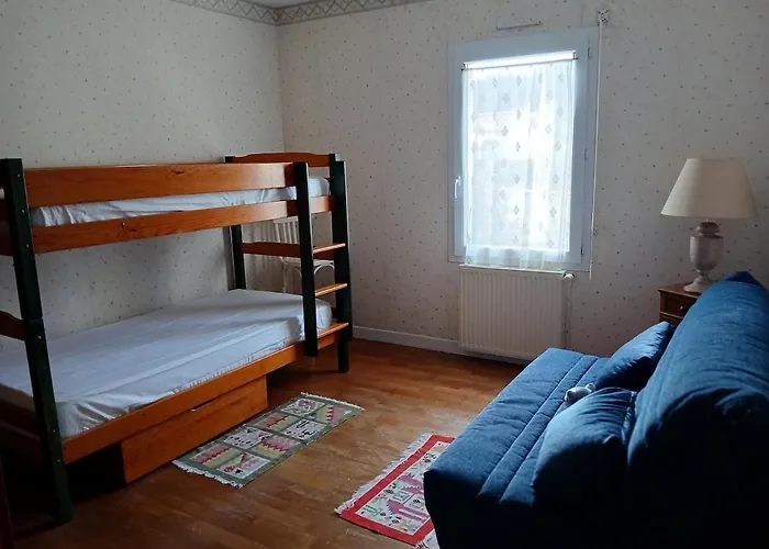 The Call Of The Sea 3 Bedrooms, Sleeps 6 *